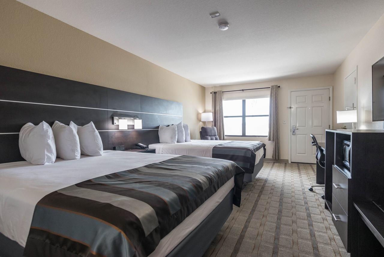 Baymont By Wyndham Punta Gorda/Port Charlotte Hotel Bagian luar foto